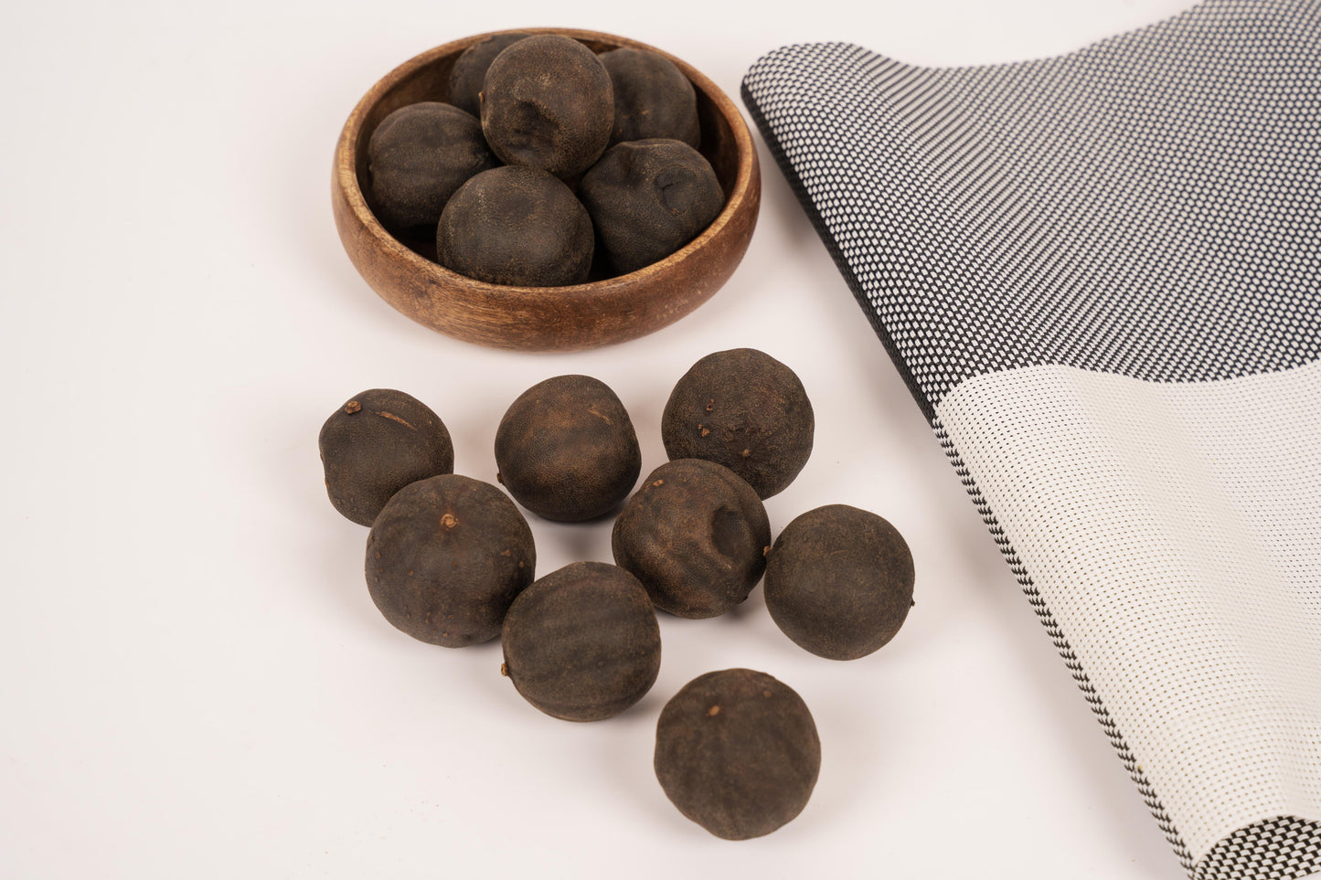 Black Dry Lemon | لومي اسود