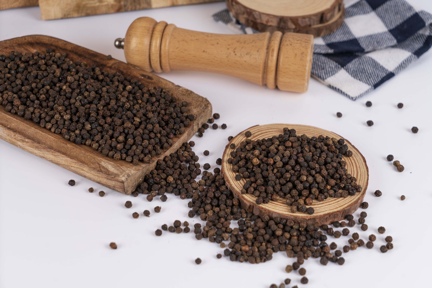 Black Pepper Seeds | فلفل اسود حب